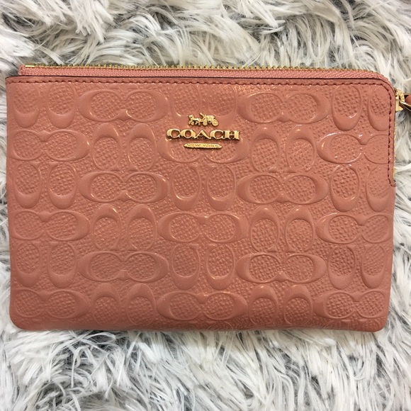 Coach - Make an offer! - Picture 2 of 3